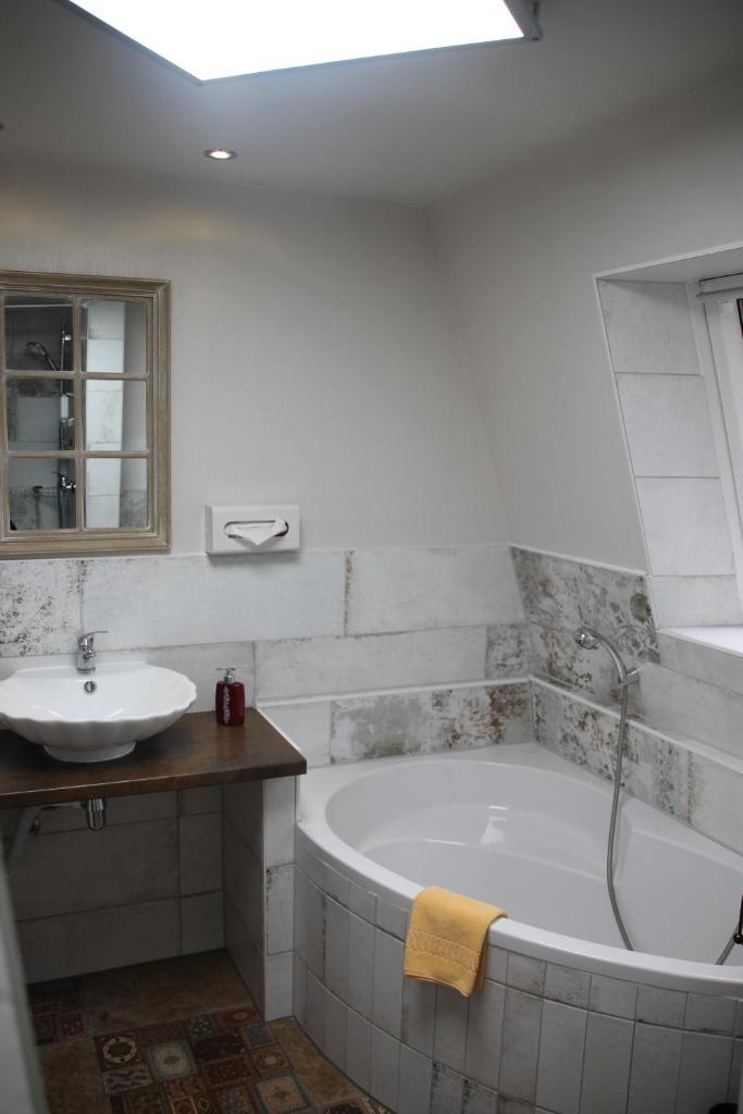 Boulevardhotel Sängerstadt - alle Zimmer klimatisiert photo 3