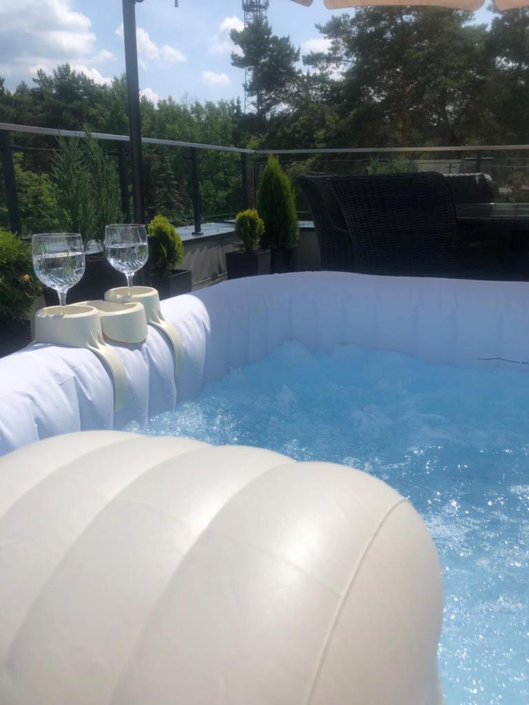 Apartament Business&Living No 73 z jacuzzi Nad Zalewem w Cedzynie i miejscem parkingowym w hali garażowej photo 2