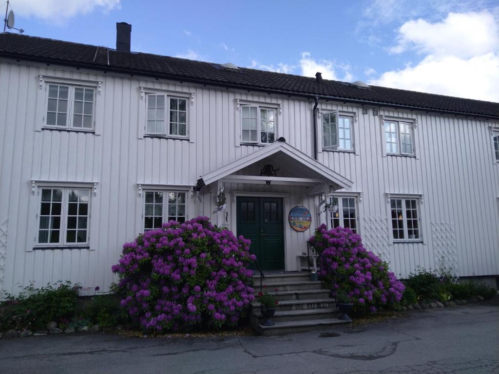 Grong Gård Guesthouse photo 1