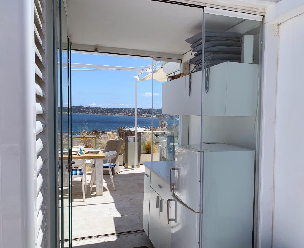 Casa Julian - modern home, 4 min to beach, amazing terrace photo 4