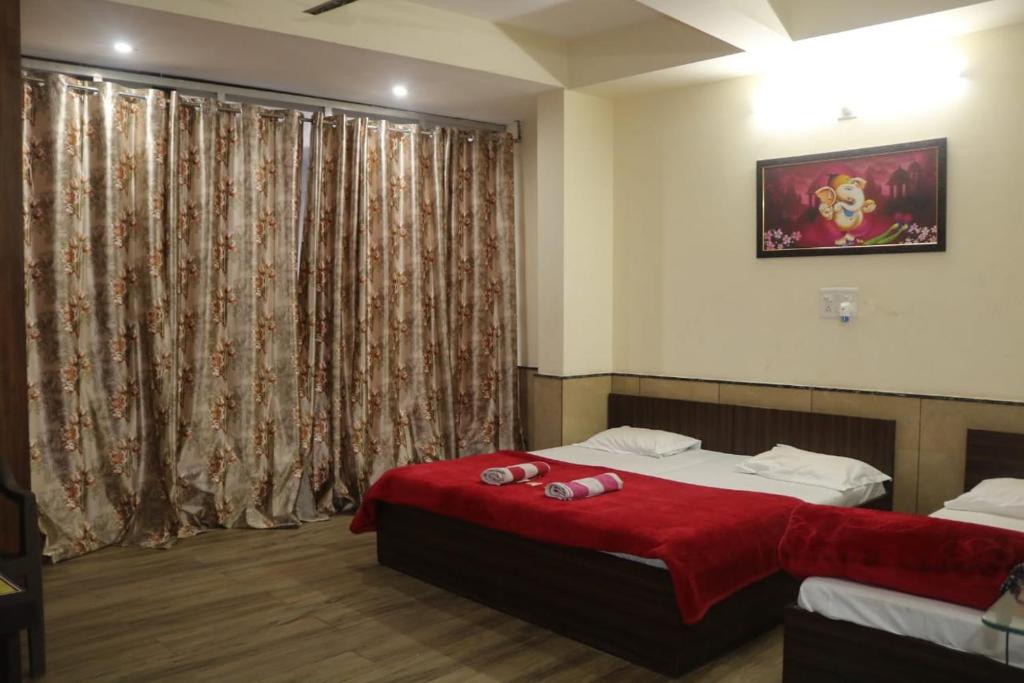 Hotel tulsi inn photo 3