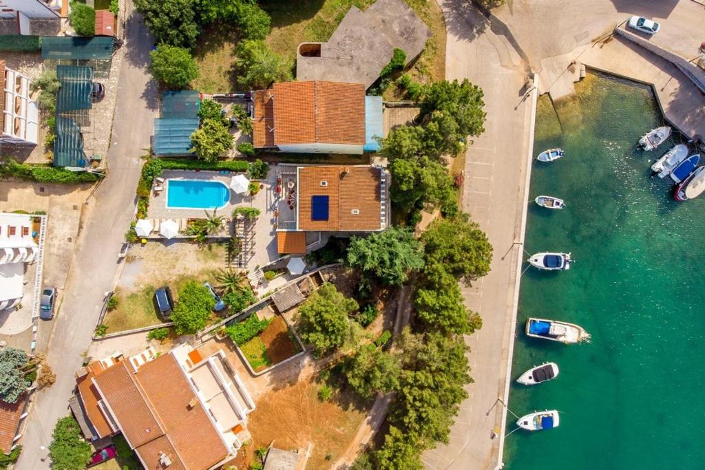 House Dinka with Pool photo 1