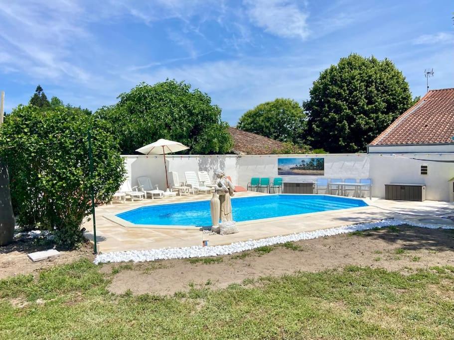 Maison avec piscine et jardin photo 3