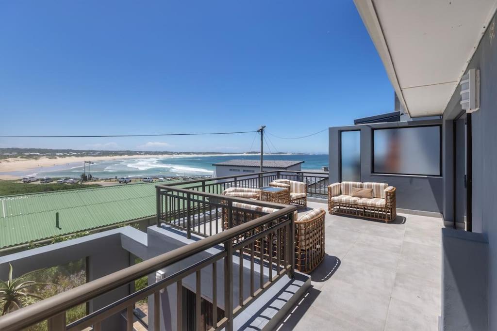 Awesome Views & Beach Proximity photo 4