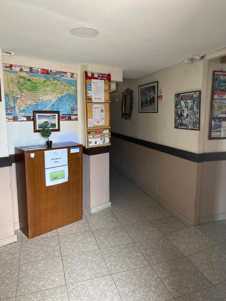 Emile Youth Hostel photo 3