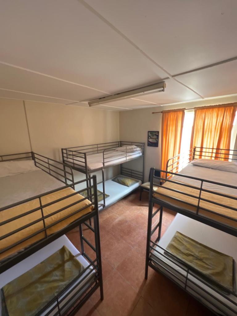 Emile Youth Hostel photo 4