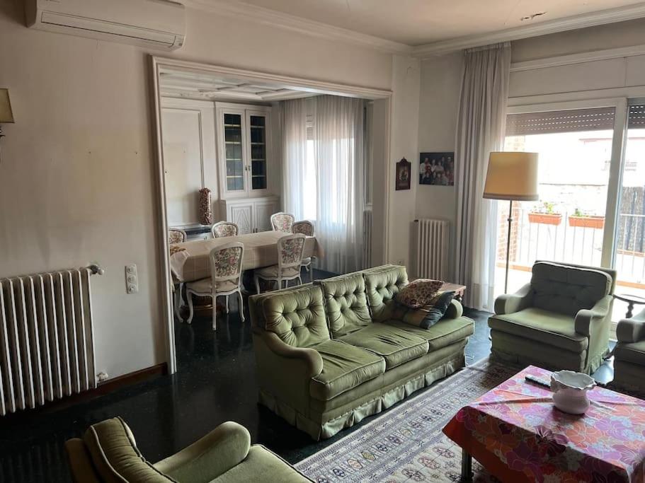 Gran piso Terrassa centro rambla 5 habitaciones photo 4
