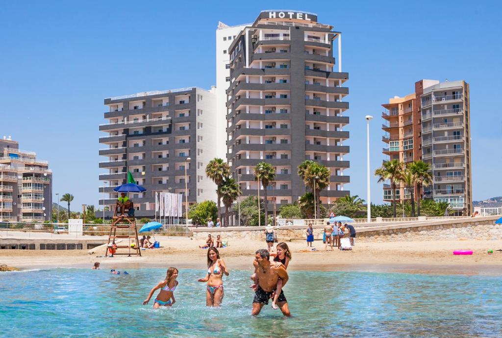 lovely Port Europa 1 Bedroom 3 adults Xl Sea View Apartment photo 2