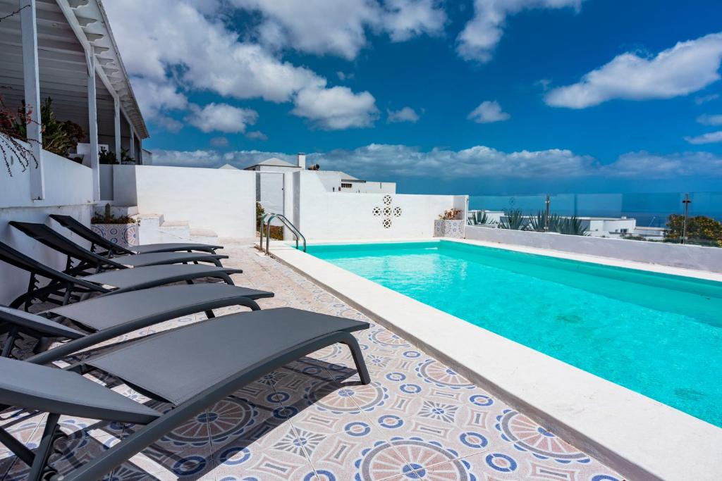 Villa Nirvana - Casa Marosenia photo 2