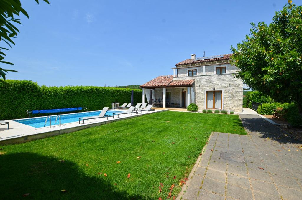 Villa Dado photo 1