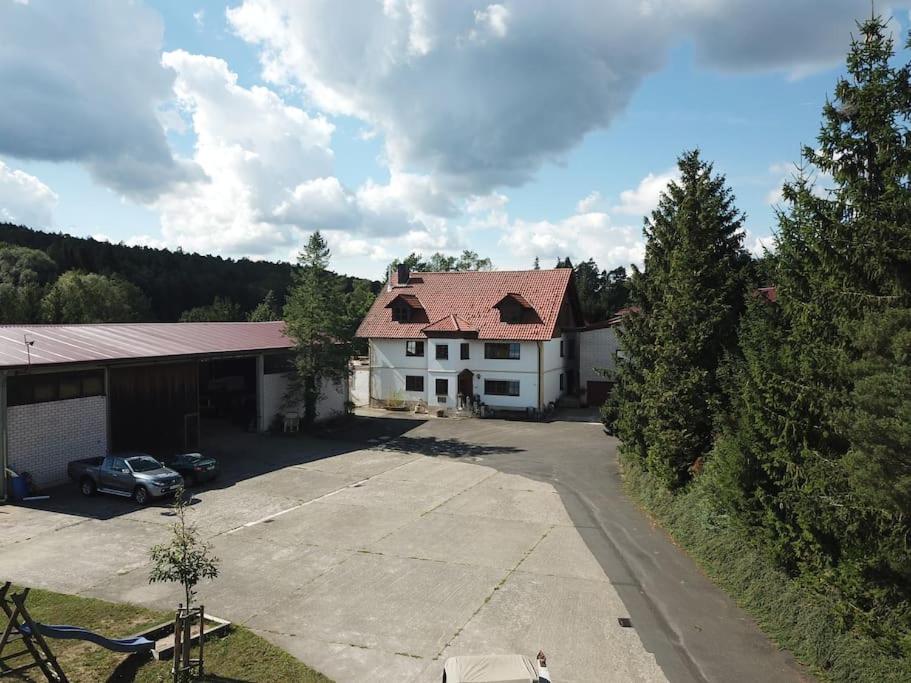 Große Ferienwohnung auf dem Pferdehof Nähe Bamberg, Coburg, Schweinfurt photo 2