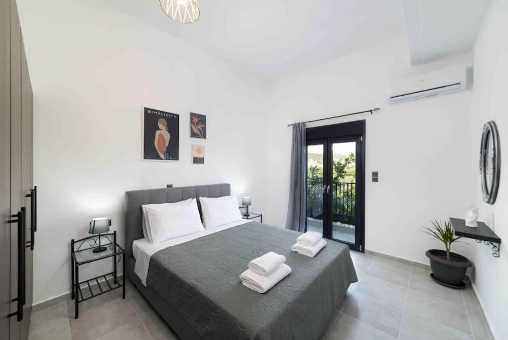 Drakonakis house 3bd istron photo 4