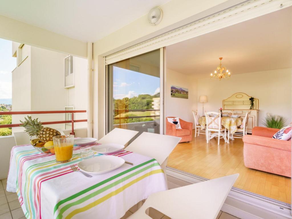 Apartment Les Jardins Victoria-2 by Interhome photo 1