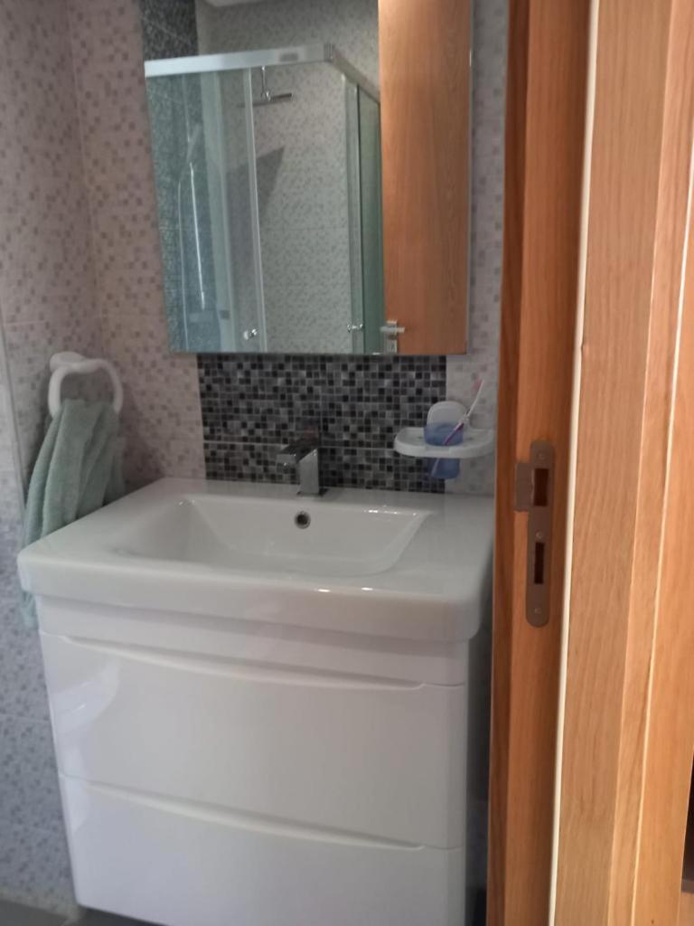 Bel Appartement à Mansbay photo 1