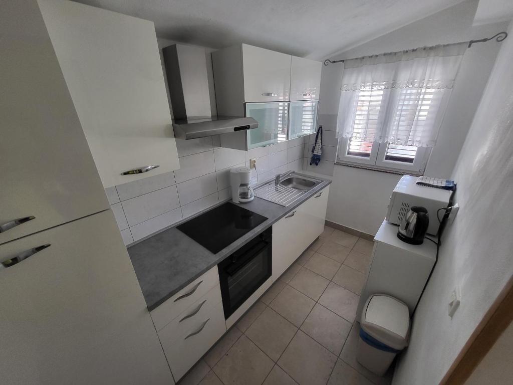 Apartment Maria photo 4
