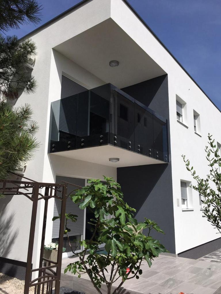 Apartmani Eden Vrsi Mulo photo 3