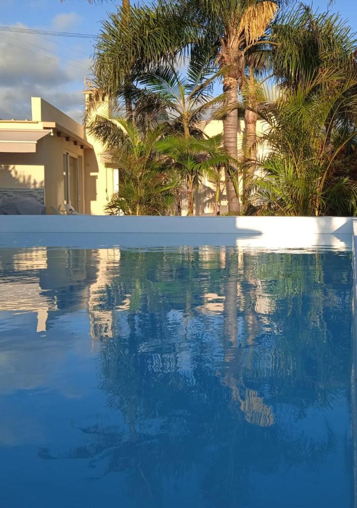 Bayton House photo 2