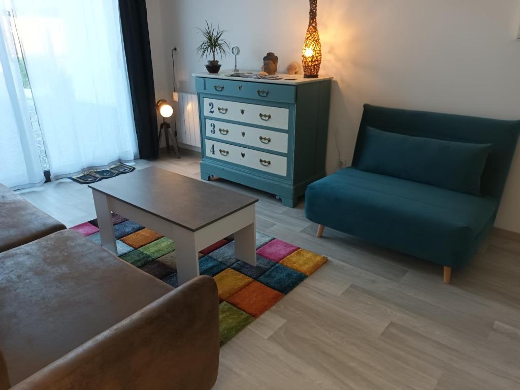 chambre d'hôte privative " la maison bleue à la mer" photo 1