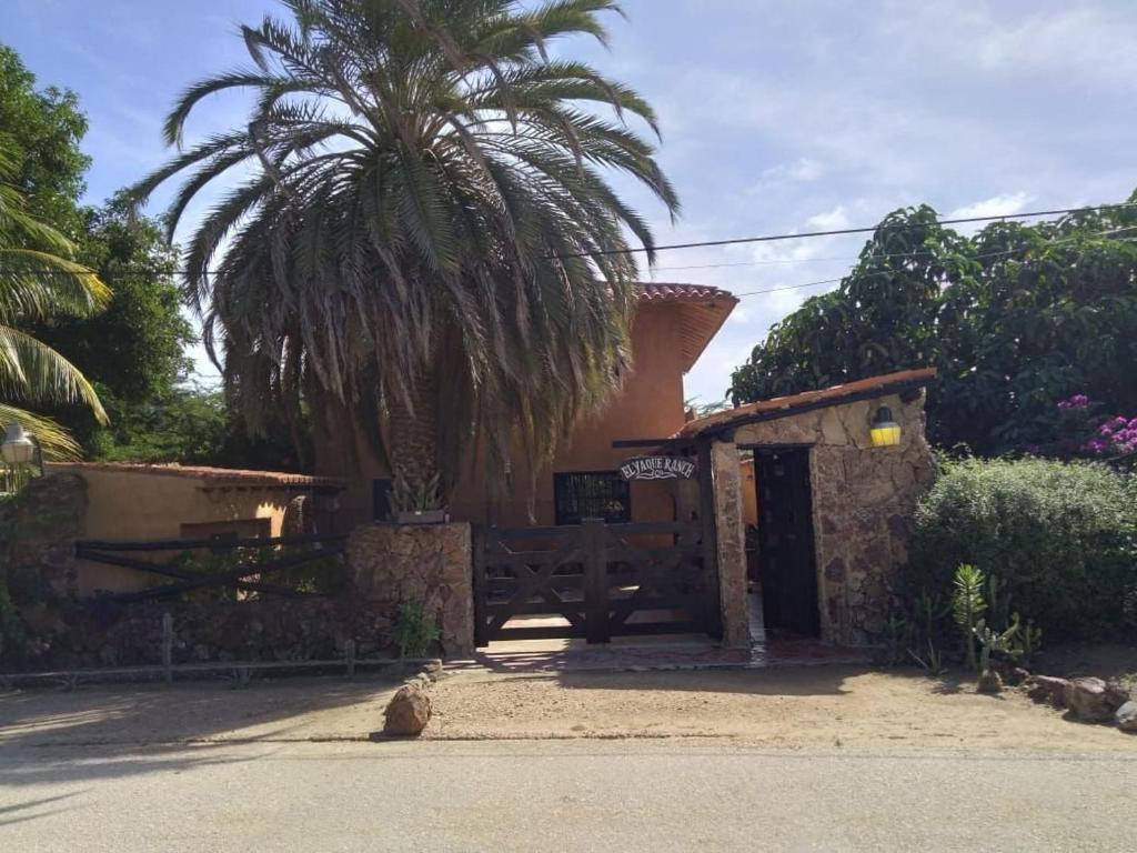 El Yaque Ranch photo 1