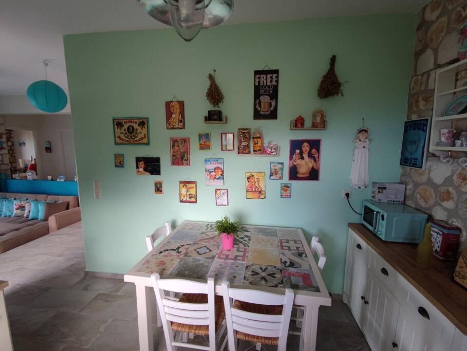 Korina's house photo 2