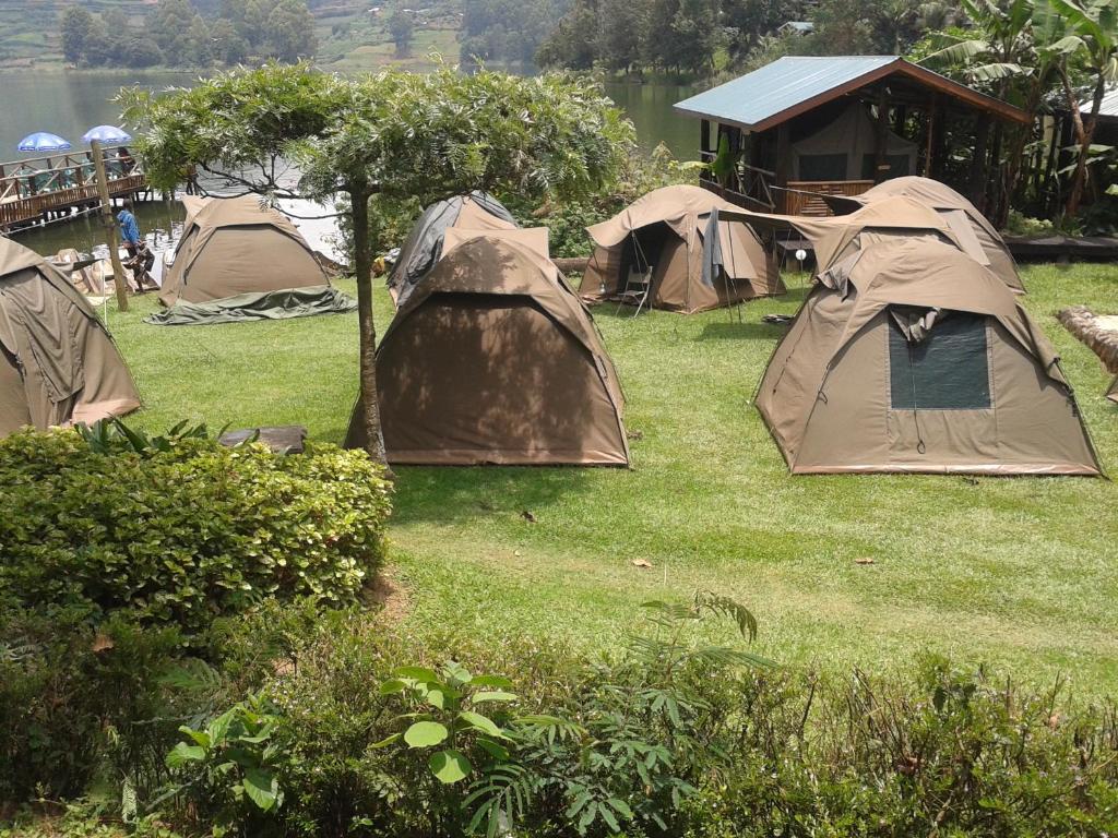 Bunyonyi Overland Resort photo 2