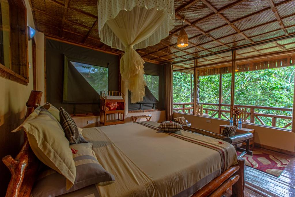Rushaga Gorilla Lodge photo 1