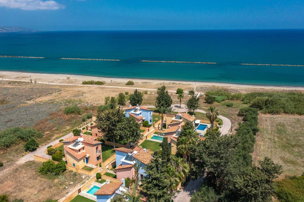 The Olympians Villas photo 4