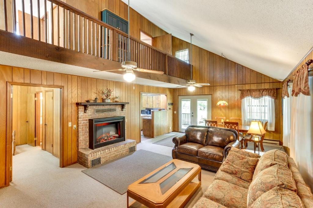 Cozy Oklahoma Retreat with Patio, Fire Pit and Grill! photo 3