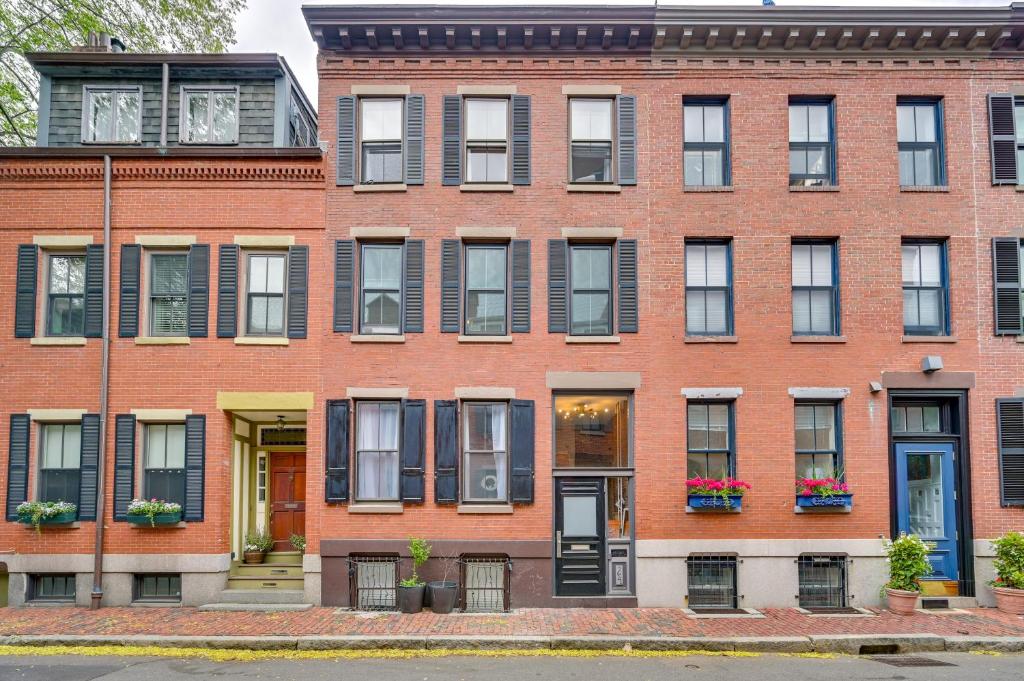 Cozy Boston Vacation Rental with Rooftop Deck! photo 2