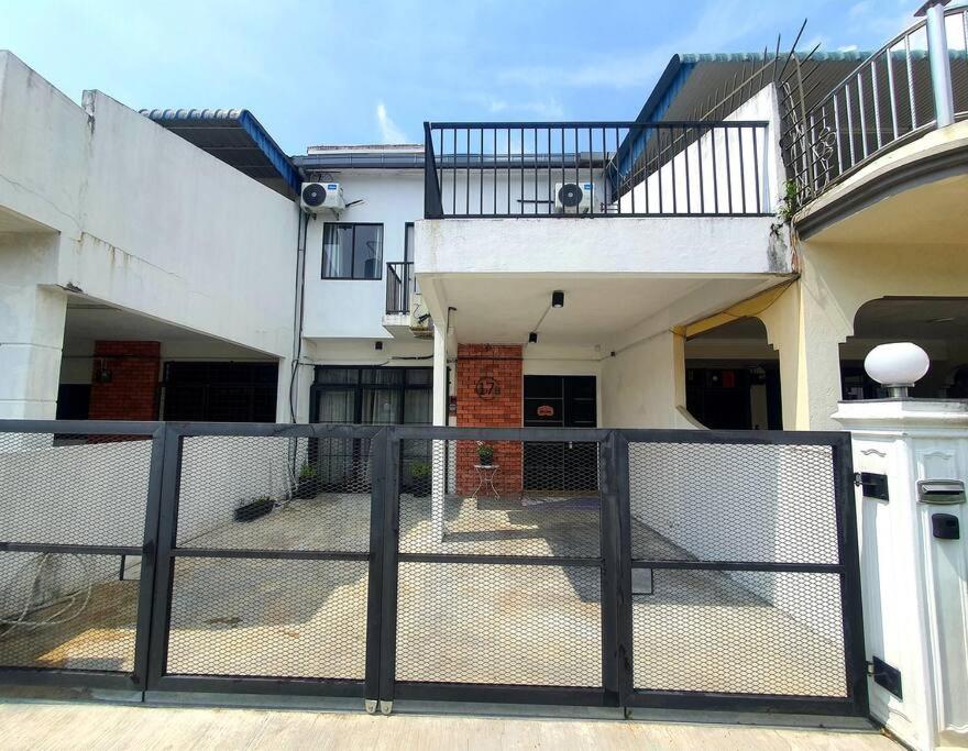 (TS) Cozy House 4 Room10Pax@ALMA photo 2