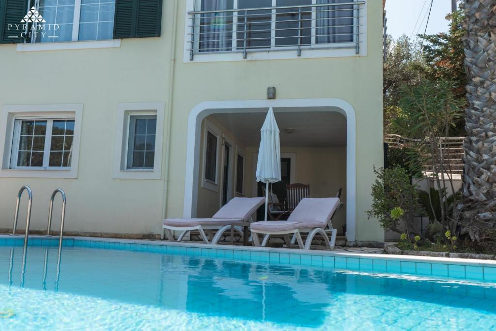 Villa Poseidon photo 3