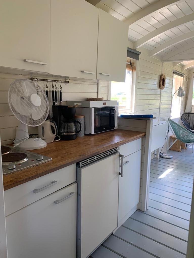 Pipowagen Madelief UNIEK natuurbad met strand exclusief voor onze gasten photo 2