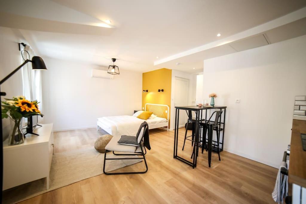 Studio cosy équipé, Centre ville photo 4