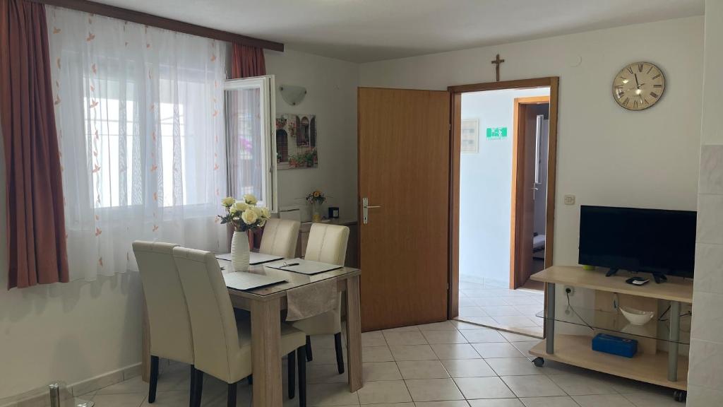 Apartment Ante photo 4