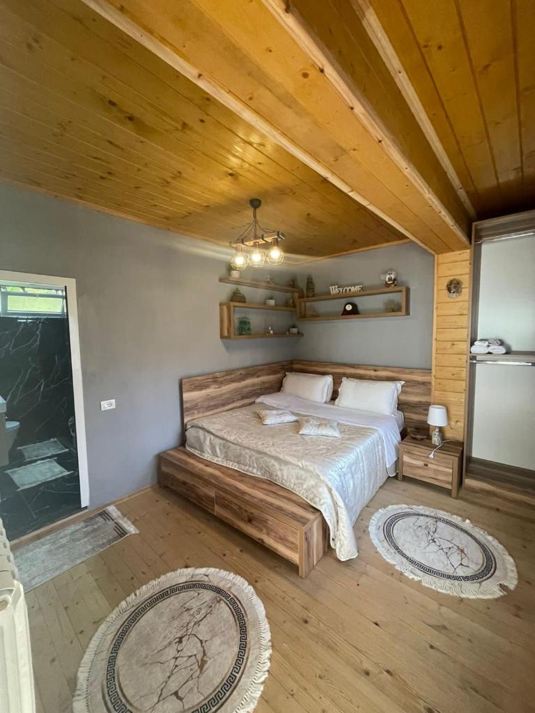 Guesthouse "Gjin Thana" photo 1