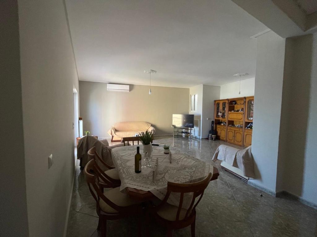 Luxury seaside apartment, 3 bedrooms photo 2