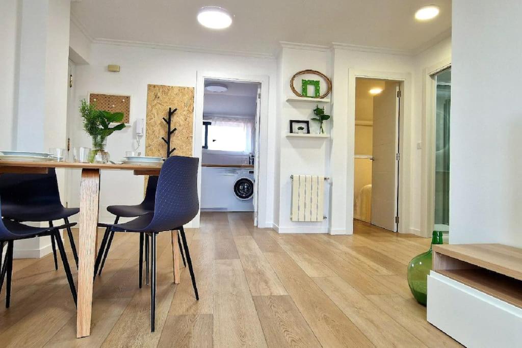 Apartamento con terraza y totalmente reformado photo 1