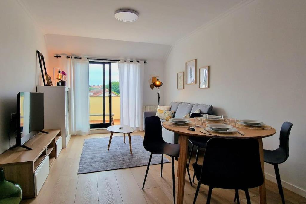Apartamento con terraza y totalmente reformado photo 2