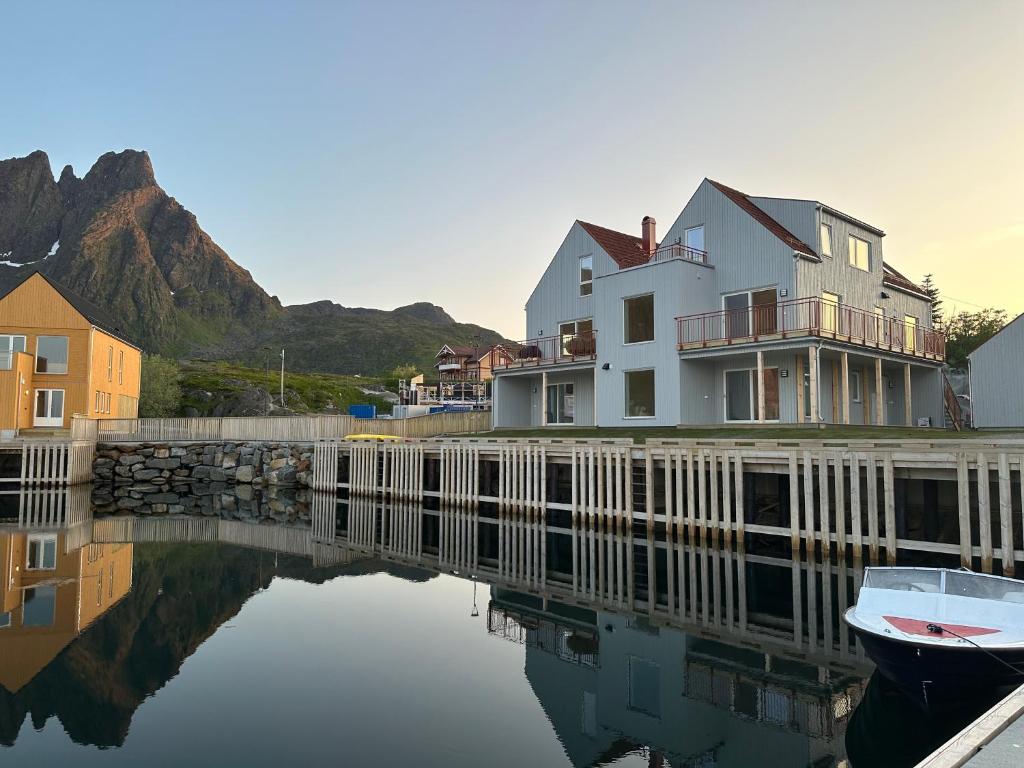 The Modern Fisherman Cabin Lofoten photo 1