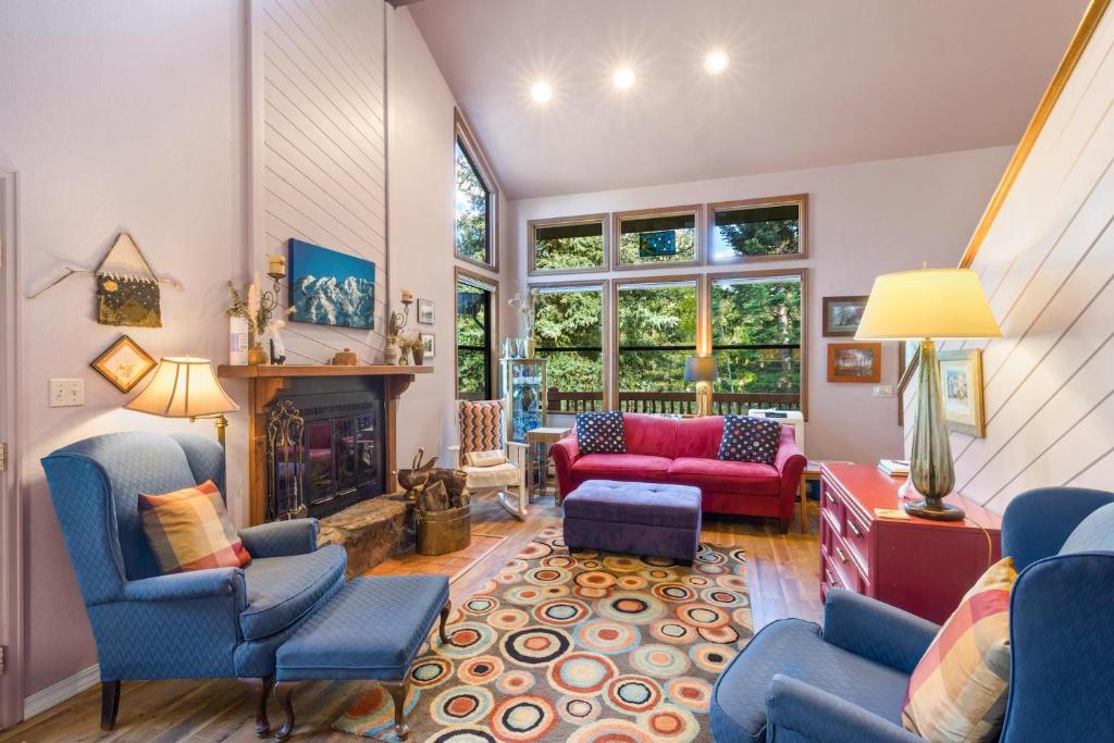 Overlook House photo 4