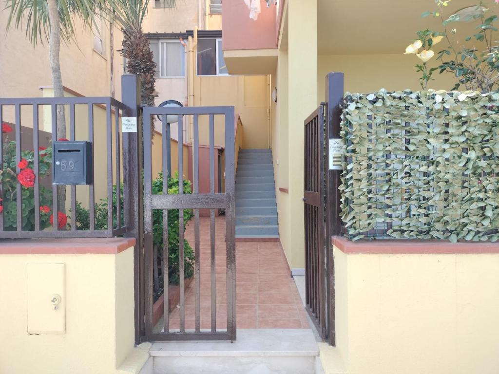 Blue panorama home photo 2
