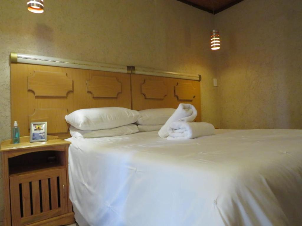 Kgatholoha Guest House photo 3
