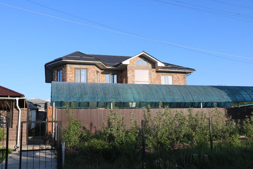 Karakol Yurt Lodge & Homestay photo 1