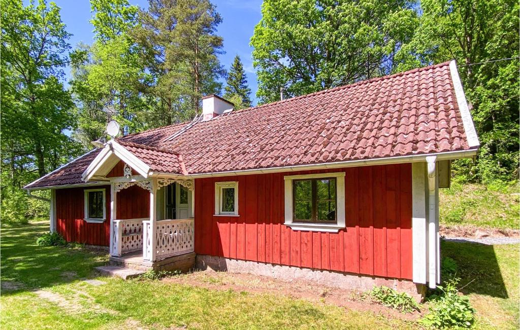Beautiful Home In Mrdaklev With 3 Bedrooms