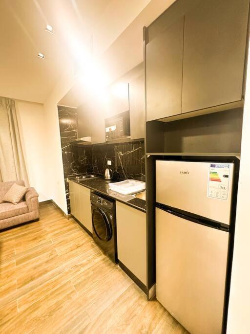central apartment for rent 25 photo 1