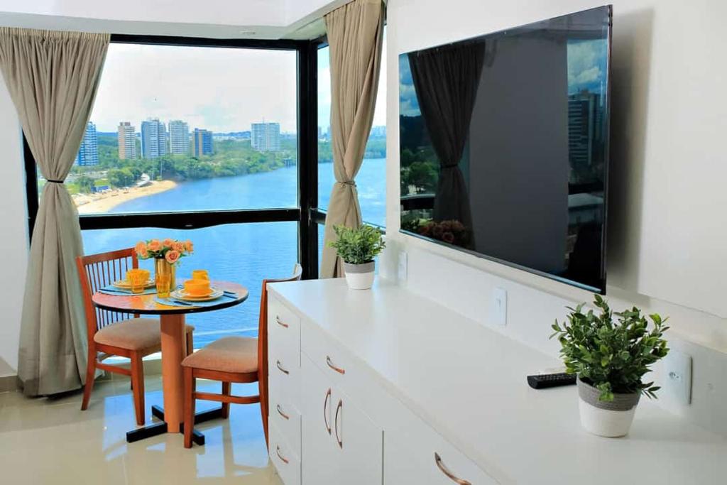 Tropical Executive 1305 with VIEW photo 1