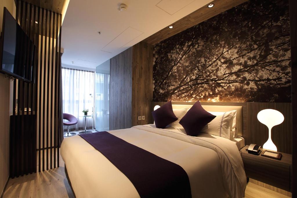 Двухместный (Номер Делюкс с кроватью размера «queen-size»), The Perkin Hotel