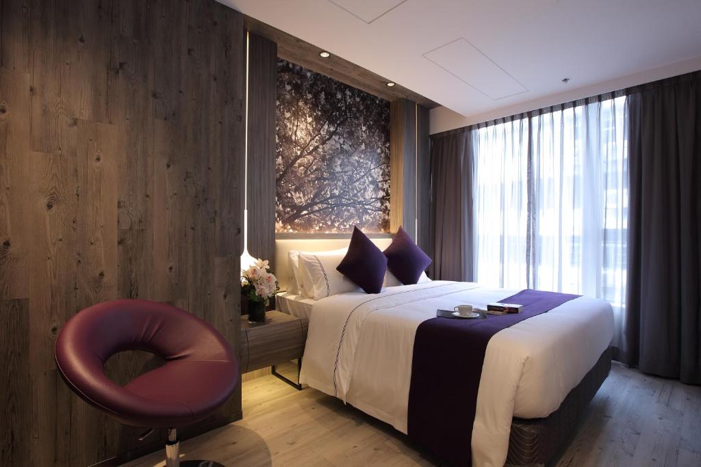 Двухместный (Улучшенный номер с кроватью размера «queen-size»), The Perkin Hotel