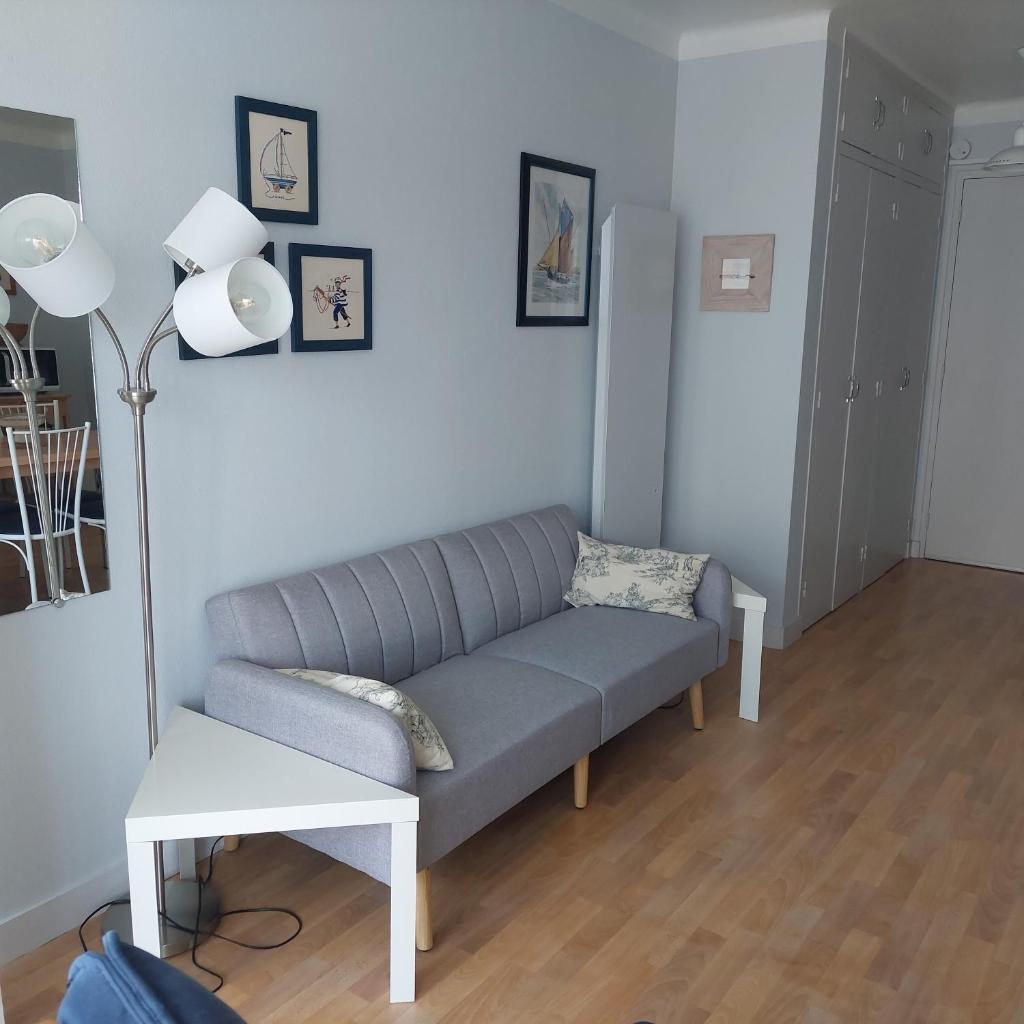 Studio lumineux proche port & plages photo 2