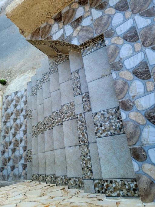 atoom lodge photo 2